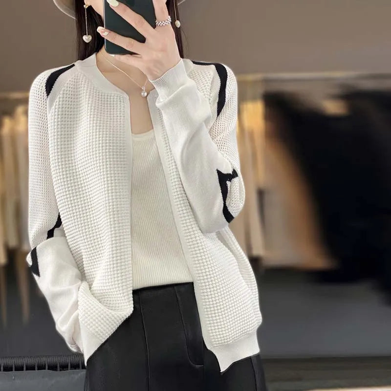 Autumn New Knitted Thin Coats Solid Casual Loose Sweater Cardigan Women Hollow Out Fashion Simple Kniwear Tops